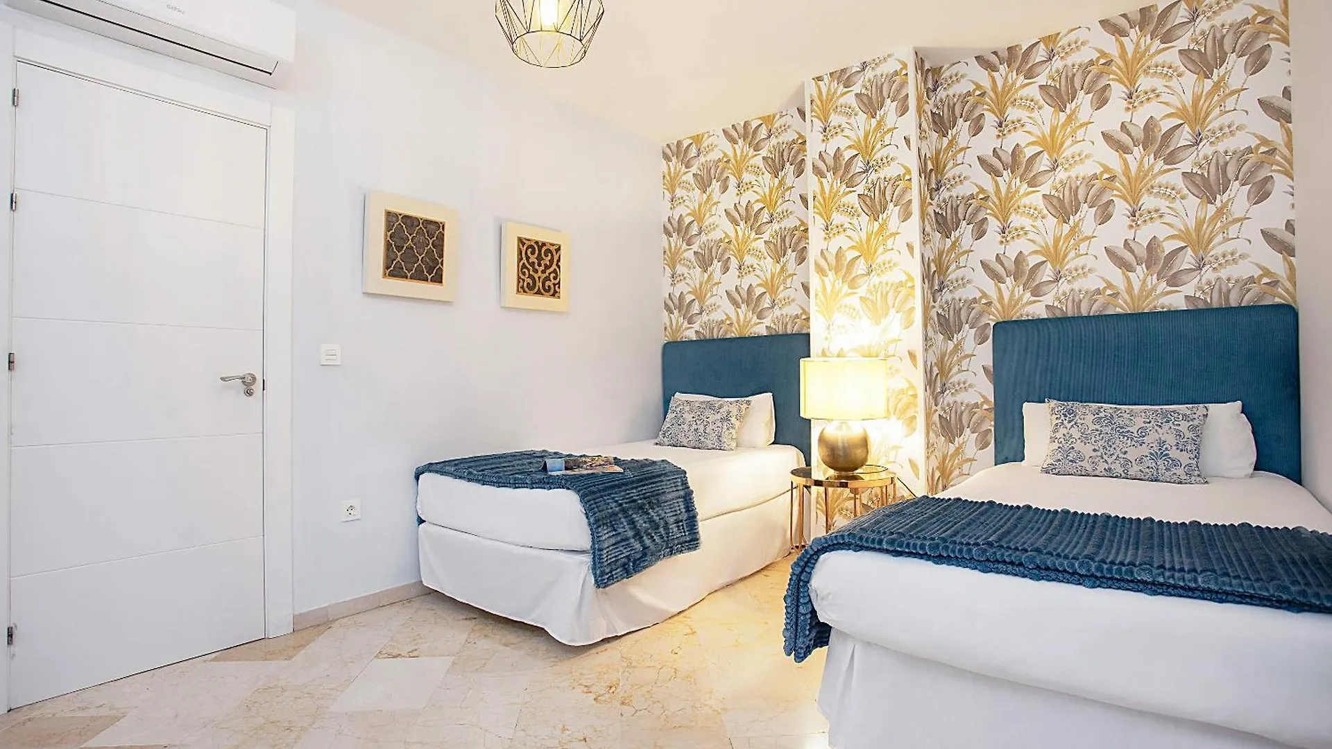 Genteel Home Tablas Granada Apartment