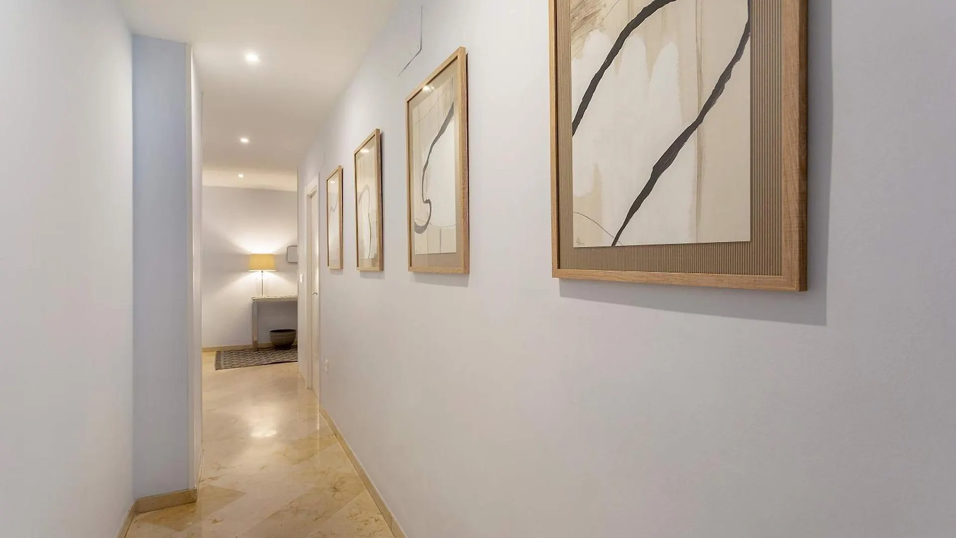 Genteel Home Tablas Granada Apartment